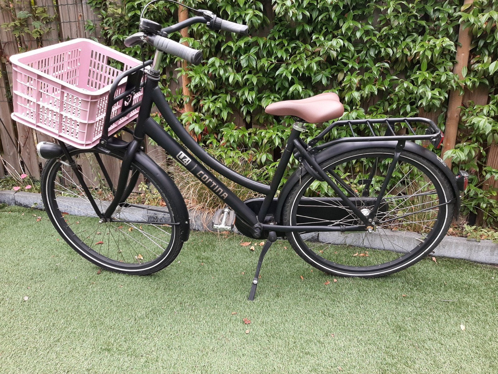Cortina U4 Meisjesfiets 26 inch 3 versnellingen Zwart, Terugtraprem, Gebruikt, Versnellingen, Cortina