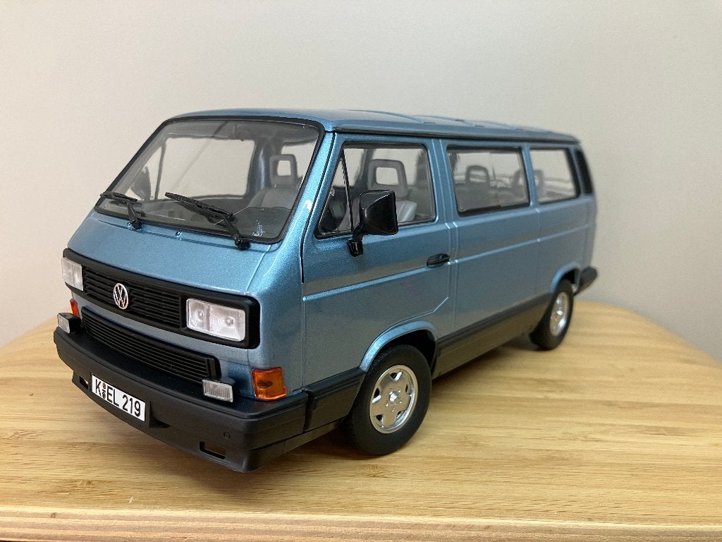 Volkswagen T3 Multivan  1990  blauw  1/18 Norev, Ophalen of Verzenden, Nieuw, Auto, Norev
