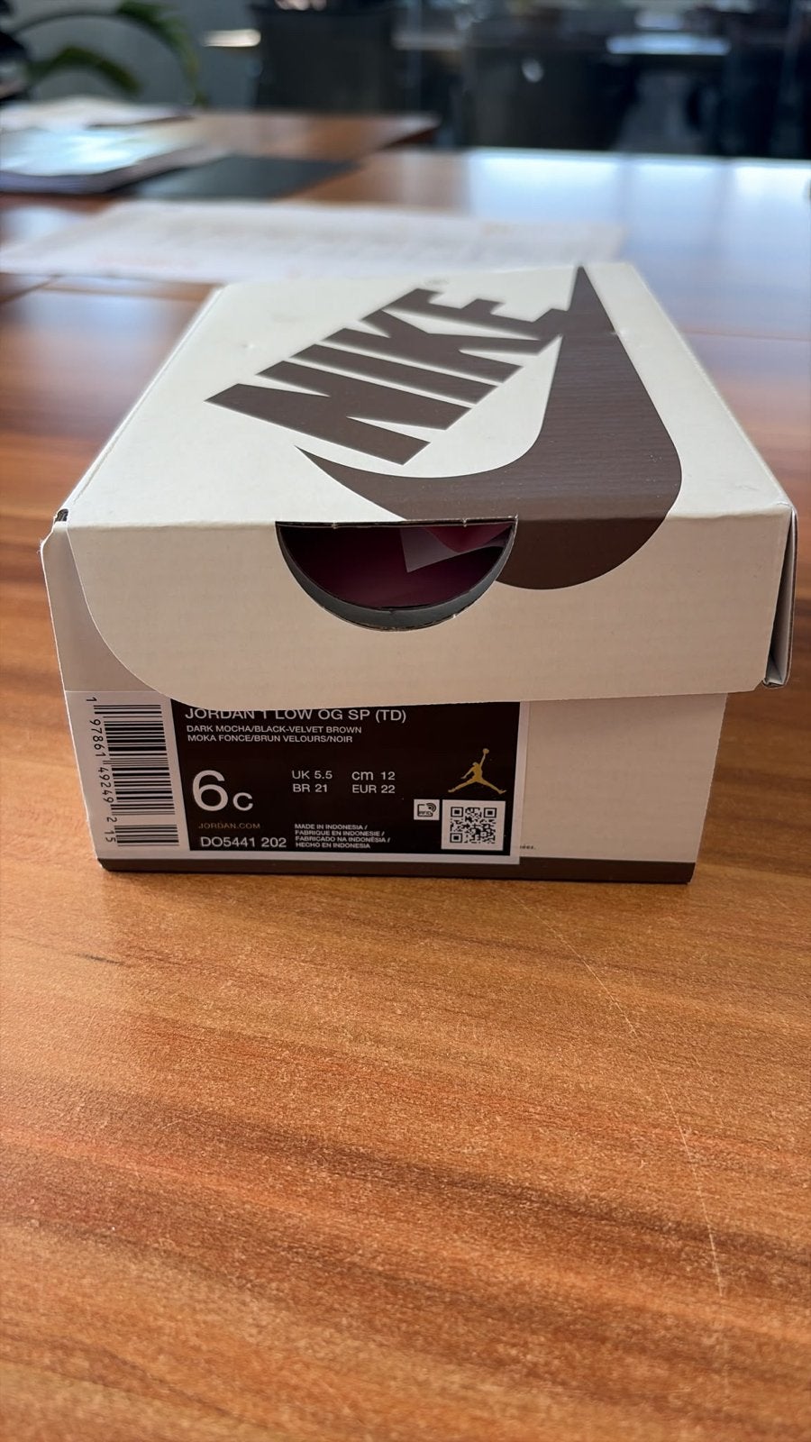 Nieuwe Jordan 1 Low OG SP (TD) Dark Mocha/Black-Velvet Brown, Ophalen of Verzenden, Nieuw, Jongen, Schoenen
