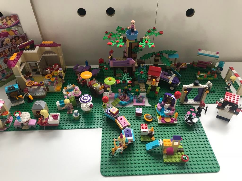 Lego friends heartlake city complete 12set meerdere friends., Ophalen of Verzenden, Zo goed als nieuw, Complete set, Lego