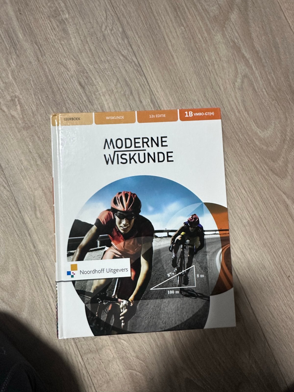 Moderne Wiskunde 1B VMBO-GT(H) Leerboek 12e editie, Ophalen of Verzenden, Zo goed als nieuw, VMBO, Wiskunde A