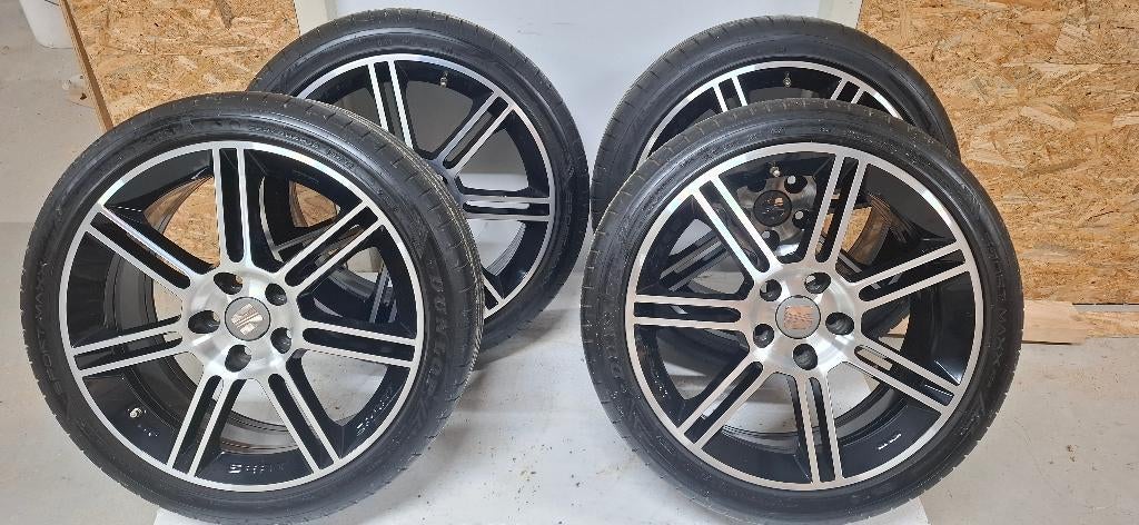 originele wielenset Seat Sport met zomerbanden, Ophalen, 18 inch, Gebruikt, Banden en Velgen