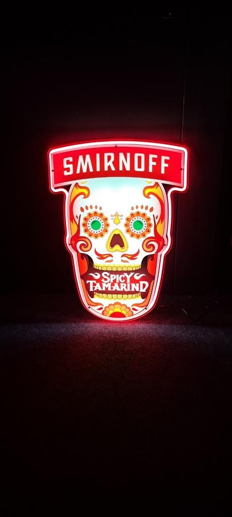 Nieuwe Smirnoff Spicy Tamarind Reclameverlichting, Verzamelen, Ophalen of Verzenden, Nieuw, Overige merken