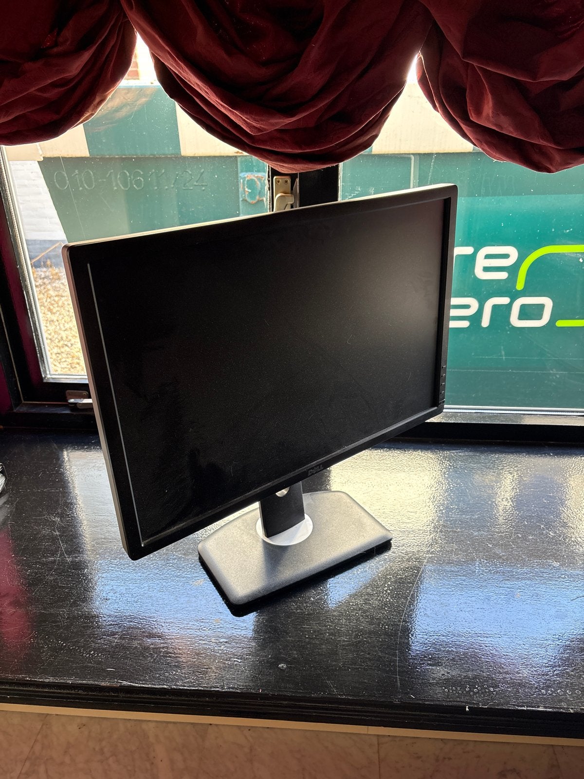 Dell U2412M Monitor - 24 inch IPS scherm, Computers en Software, Monitoren, Gebruikt, IPS, In hoogte verstelbaar, Ophalen of Verzenden