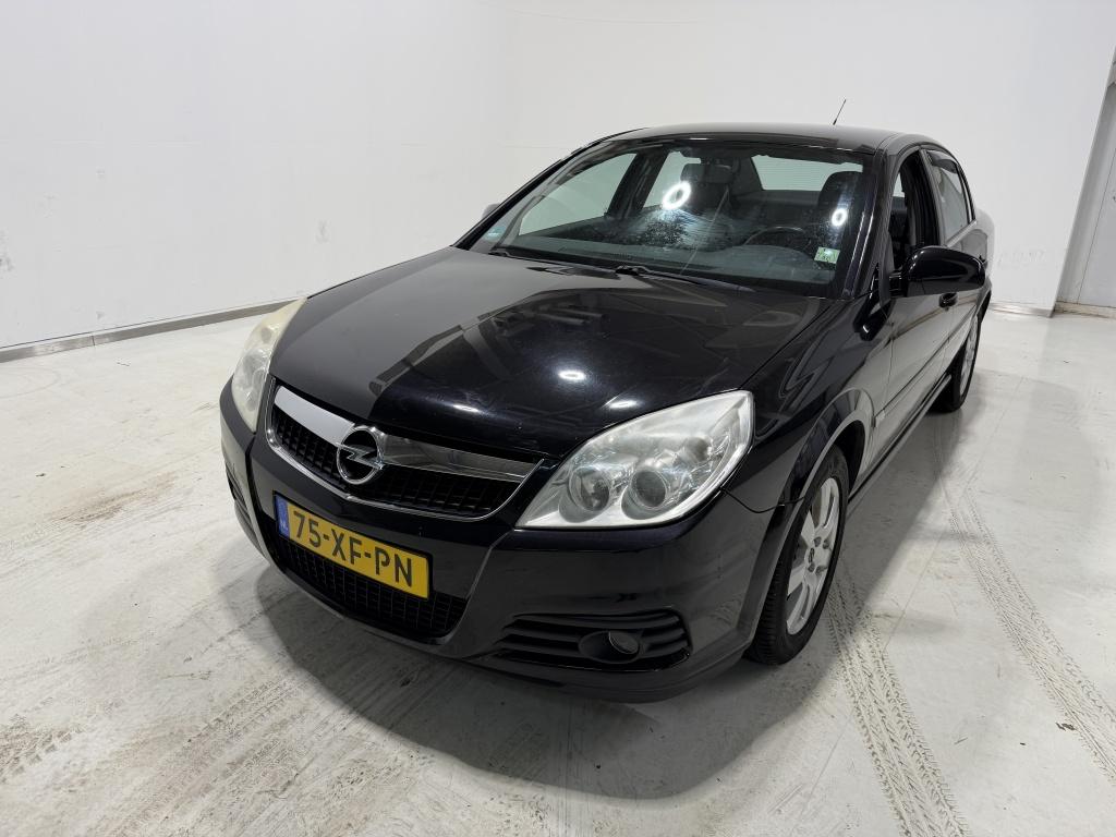 Opel Vectra 1.8-16V Cosmo (bj 2007), Stof, Gebruikt, 1295 kg, 4 cilinders