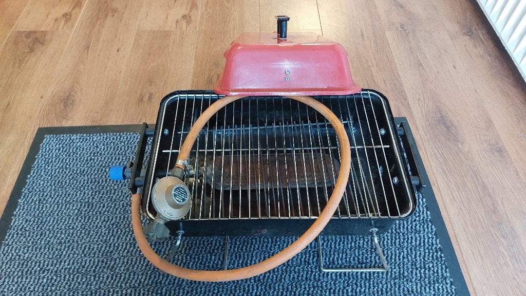 Gasbbq tafelmodel Firefriend 42x27 cm, Ophalen, Gebruikt, Overige merken