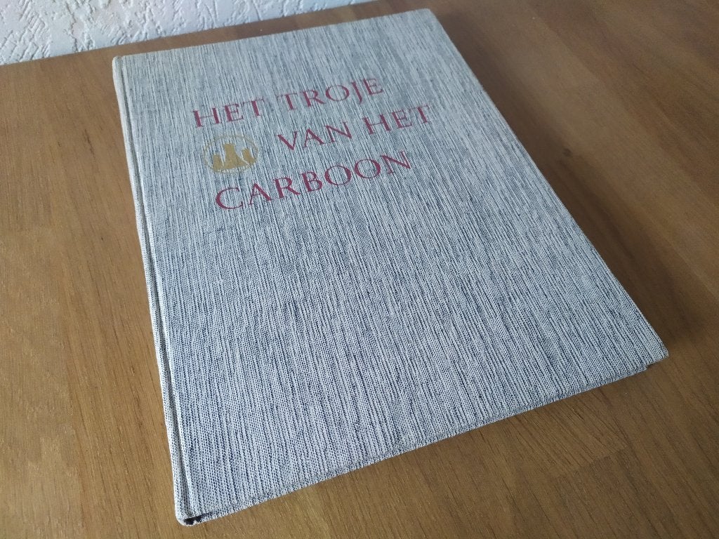 Het Troje van het Carboon, Ophalen of Verzenden, Gelezen