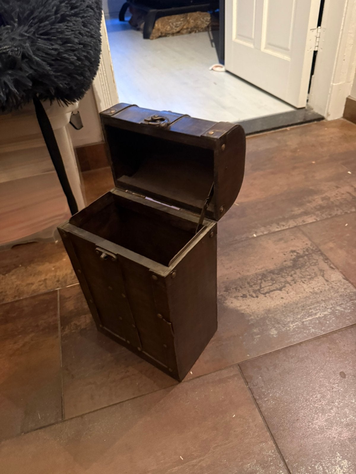 Wijnkistje, Ophalen, Zo goed als nieuw, Minder dan 50 cm