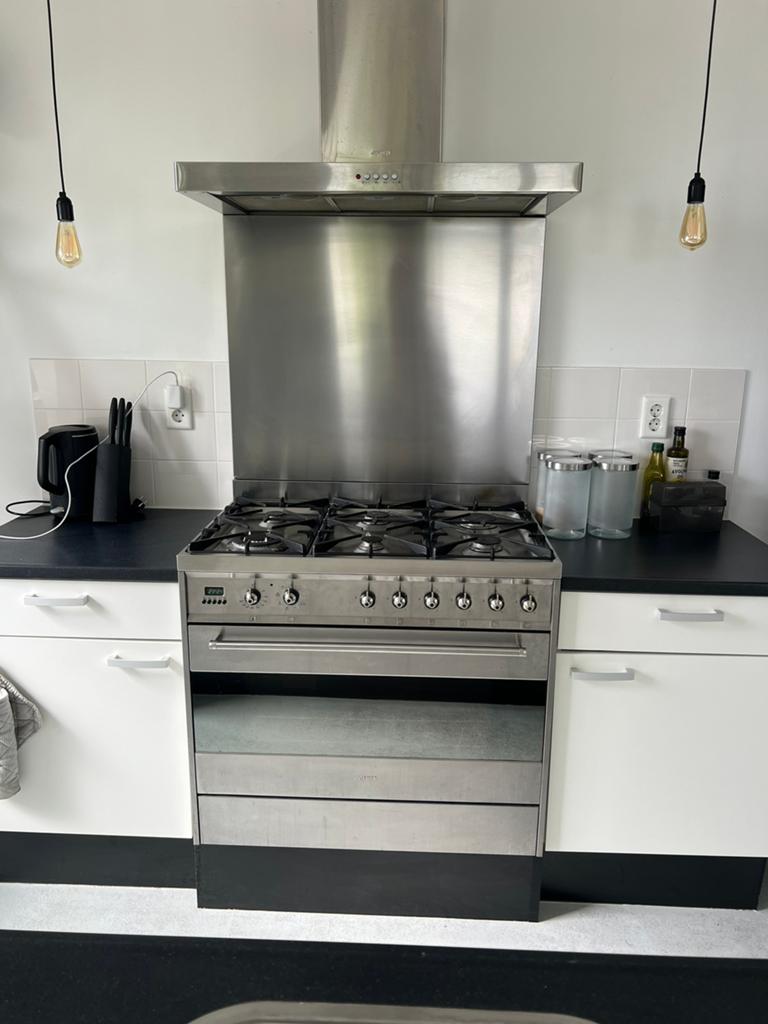 SMEG fornuis 6-pits 90cm luxe fornuis, Witgoed en Apparatuur, Fornuizen, Ophalen, Gebruikt, Warmhoudplaat, 60 cm of meer