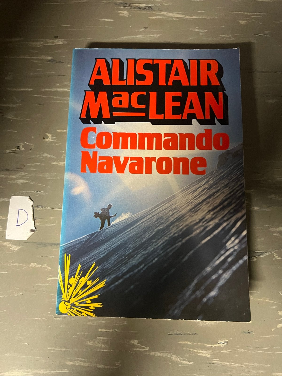 Alistair MacLean - Commando Navarone (Boek), Boeken, Ophalen of Verzenden, Gelezen