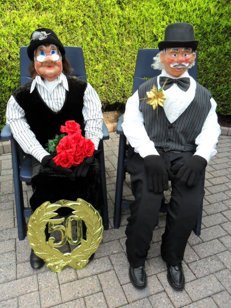 Bruidspaar 50 jaar getrouwd ! Feestversiering / 50 Jubilea., Hobby en Vrije tijd, Ophalen, Nieuw, Overige