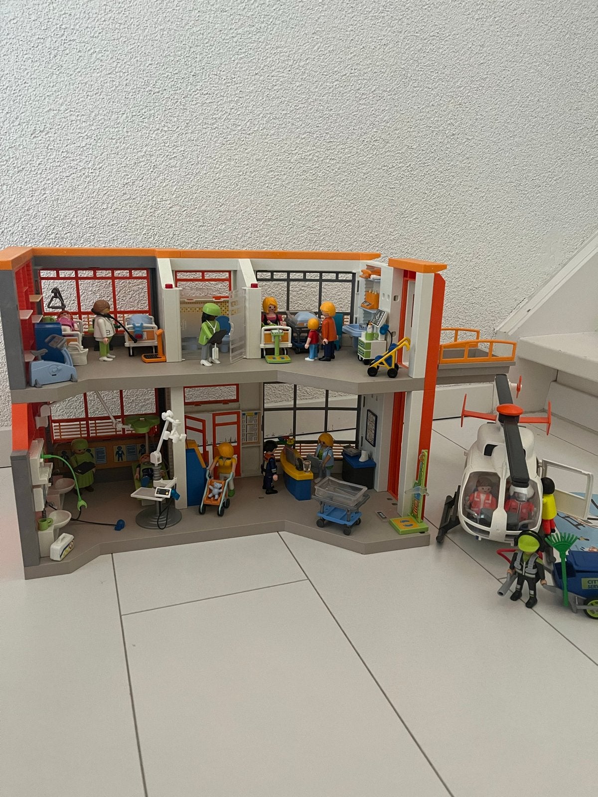 Playmobil Ziekenhuis met Helikopter en Veel Extra's, Ophalen of Verzenden, Gebruikt, Overige merken