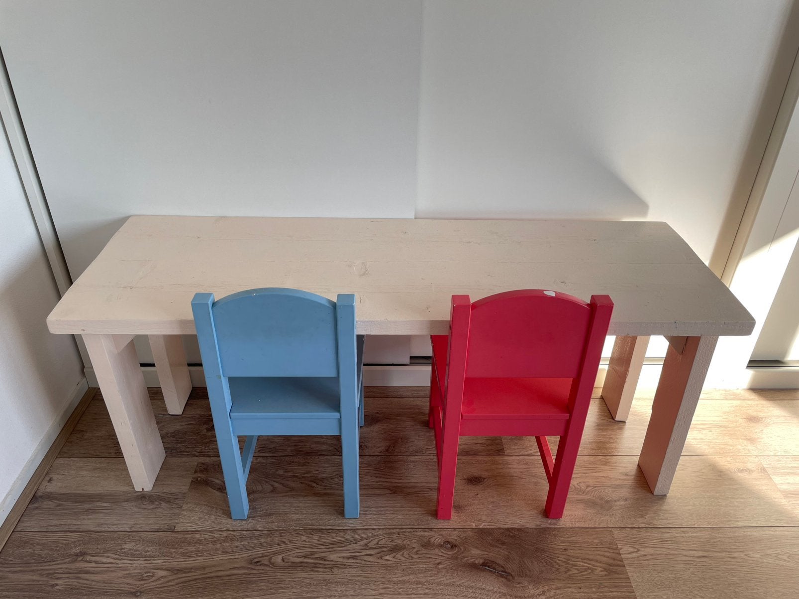 Speeltafel met kinder stoelen, Ophalen, Gebruikt, Tafel(s) en Stoel(en)