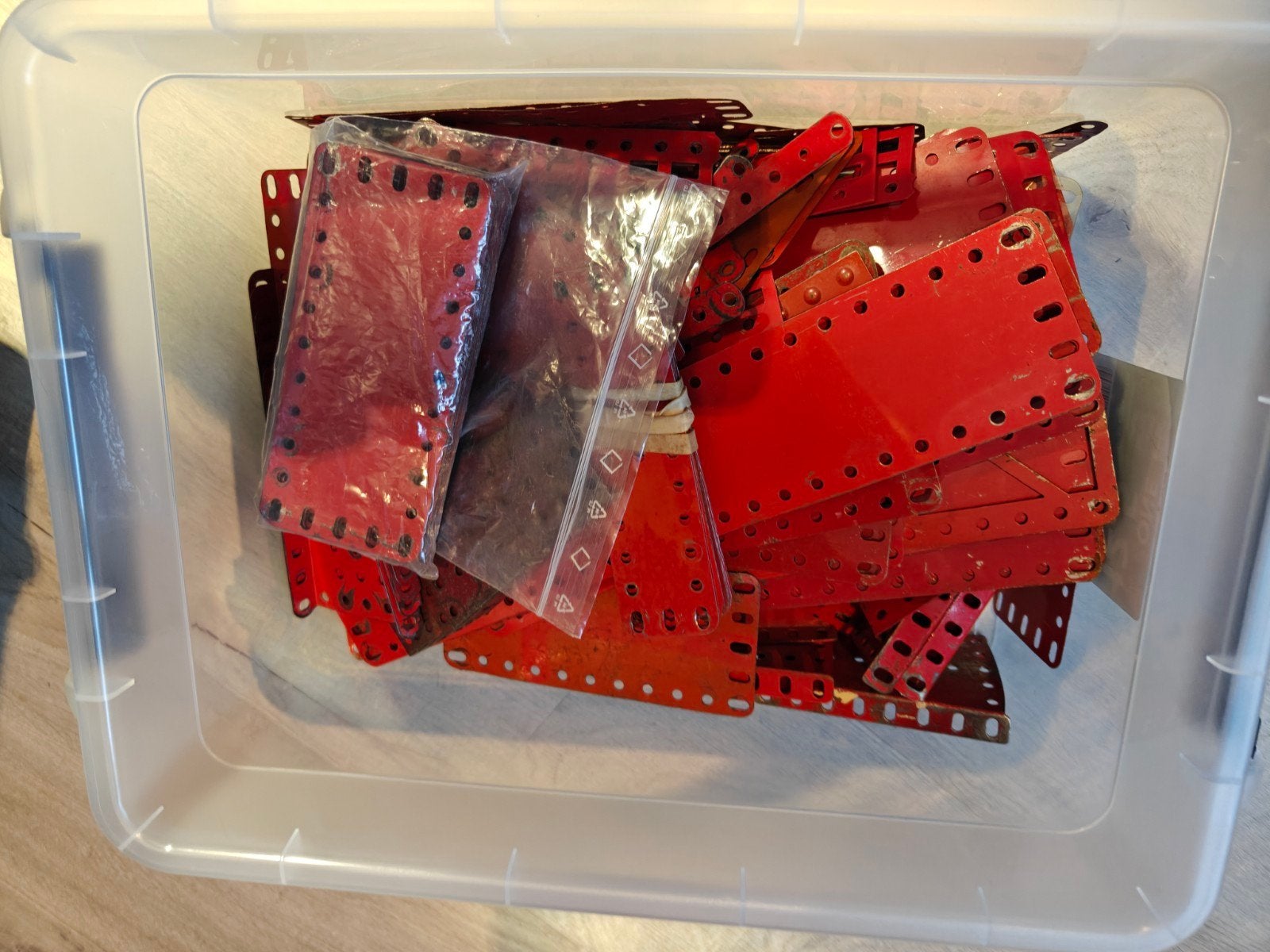 Verzameling Meccano Temsi, Ophalen