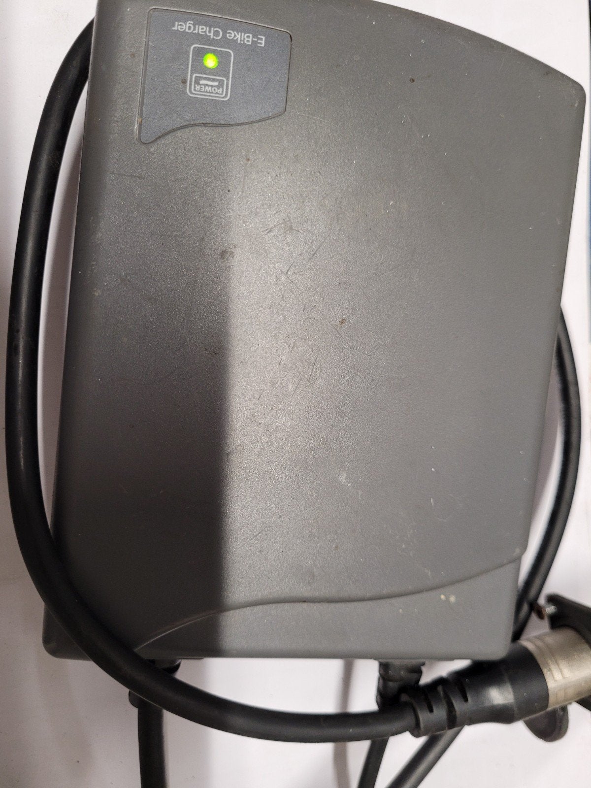acculader voor 24 volt ion systeem sparta batavus en koga., Ophalen of Verzenden, Zo goed als nieuw