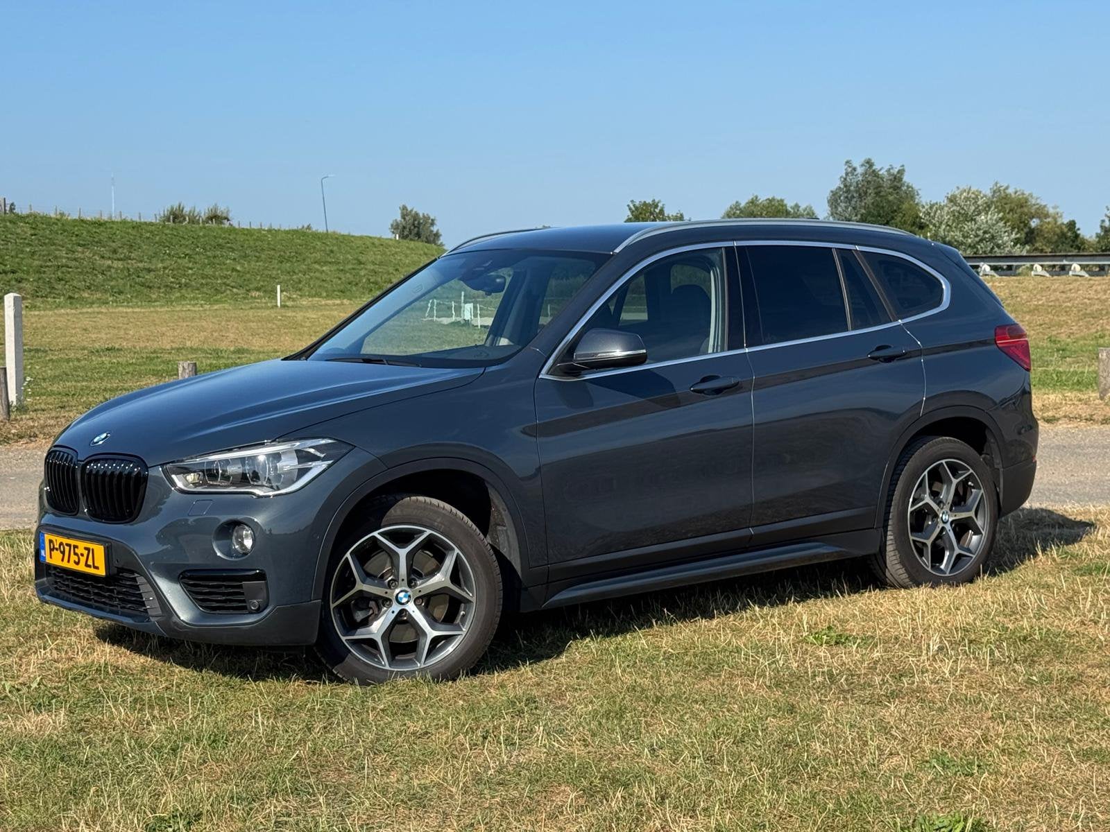 BMW X1 Sdrive20i | trekhaak | camera | nette auto, Auto's, 1998 cc, 1800 kg, 1455 kg, SUV of Terreinwagen