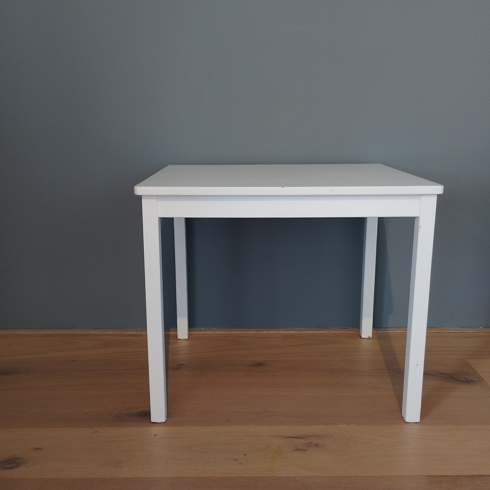 IKEA Sundvik kindertafel - gebruikt, met gebruikssporen, Ophalen of Verzenden, Gebruikt, Tafel(s)