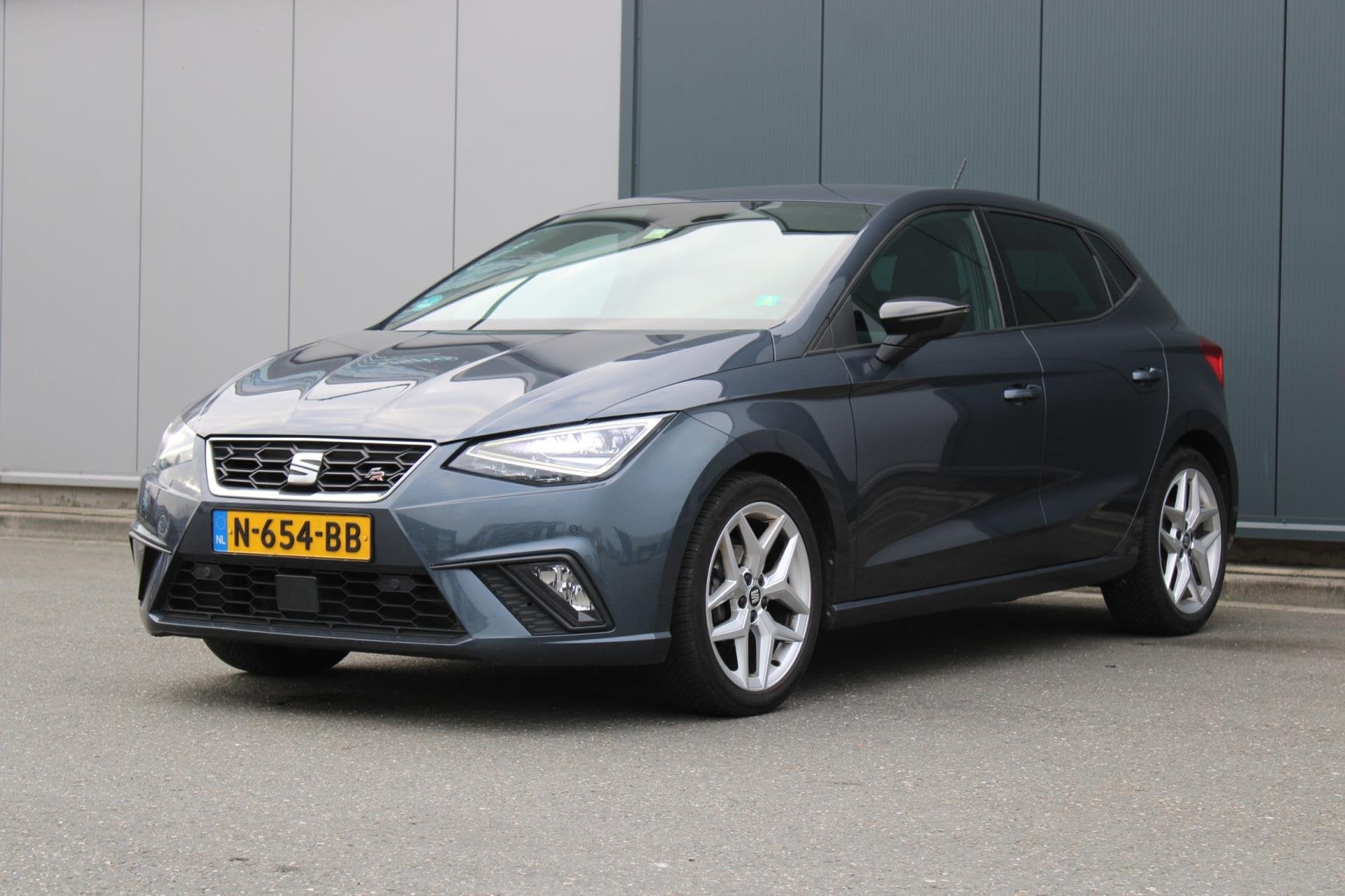 Seat Ibiza 1.0 TSI FR Business Intense, Camera, CarPlay, PDC, Auto's, Seat, Voorwielaandrijving, 95 pk, Bedrijf, Handgeschakeld