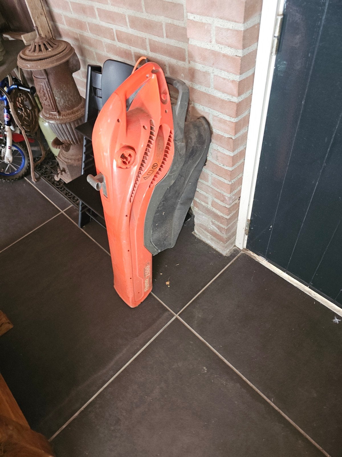 Flymo 1500 bladblazer, Ophalen, Steen of Klei, 15 m² of meer
