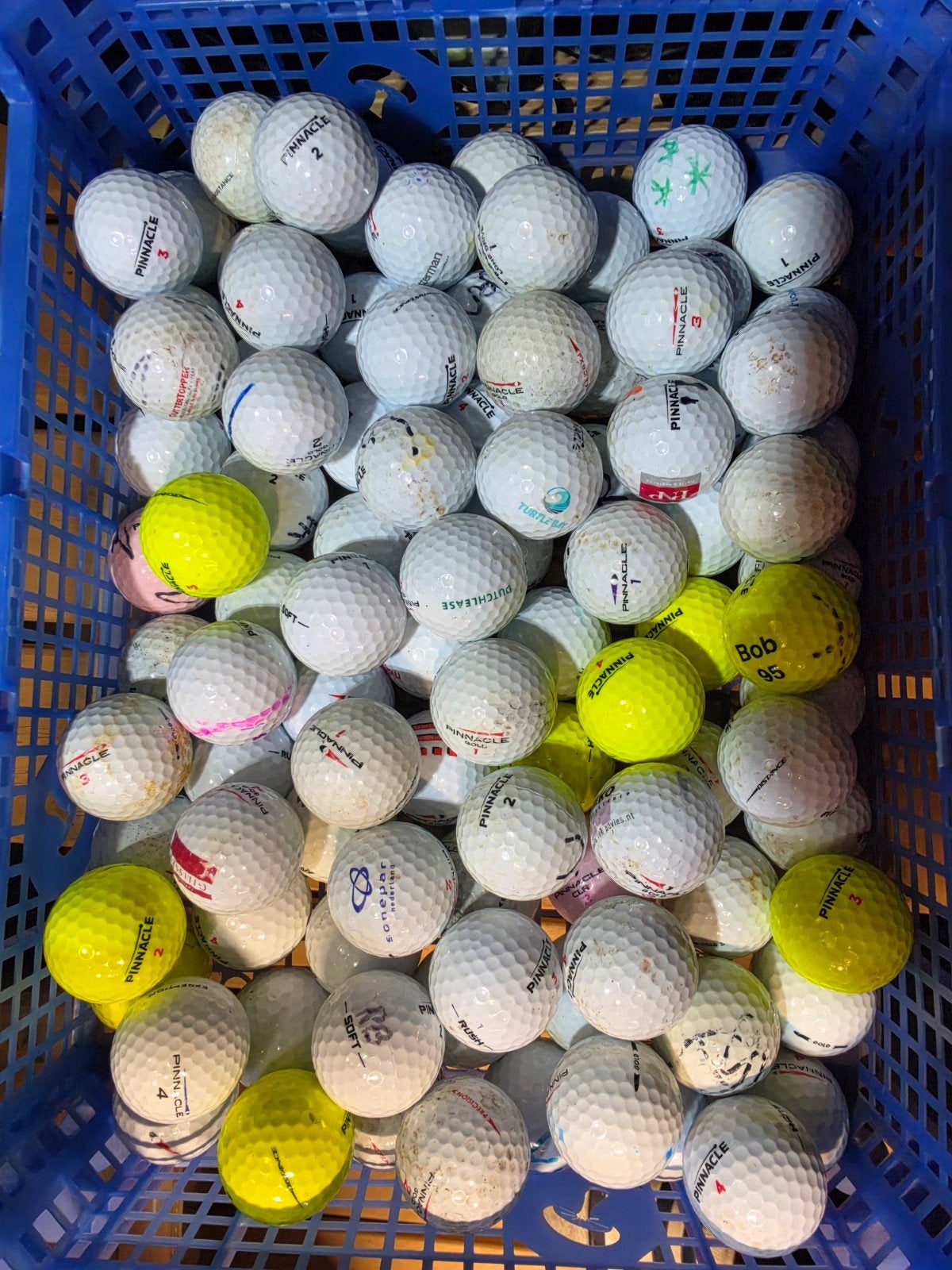 100 gebruikte Pinnacle golfballen, Ophalen of Verzenden, Gebruikt, Bal(len), Overige merken