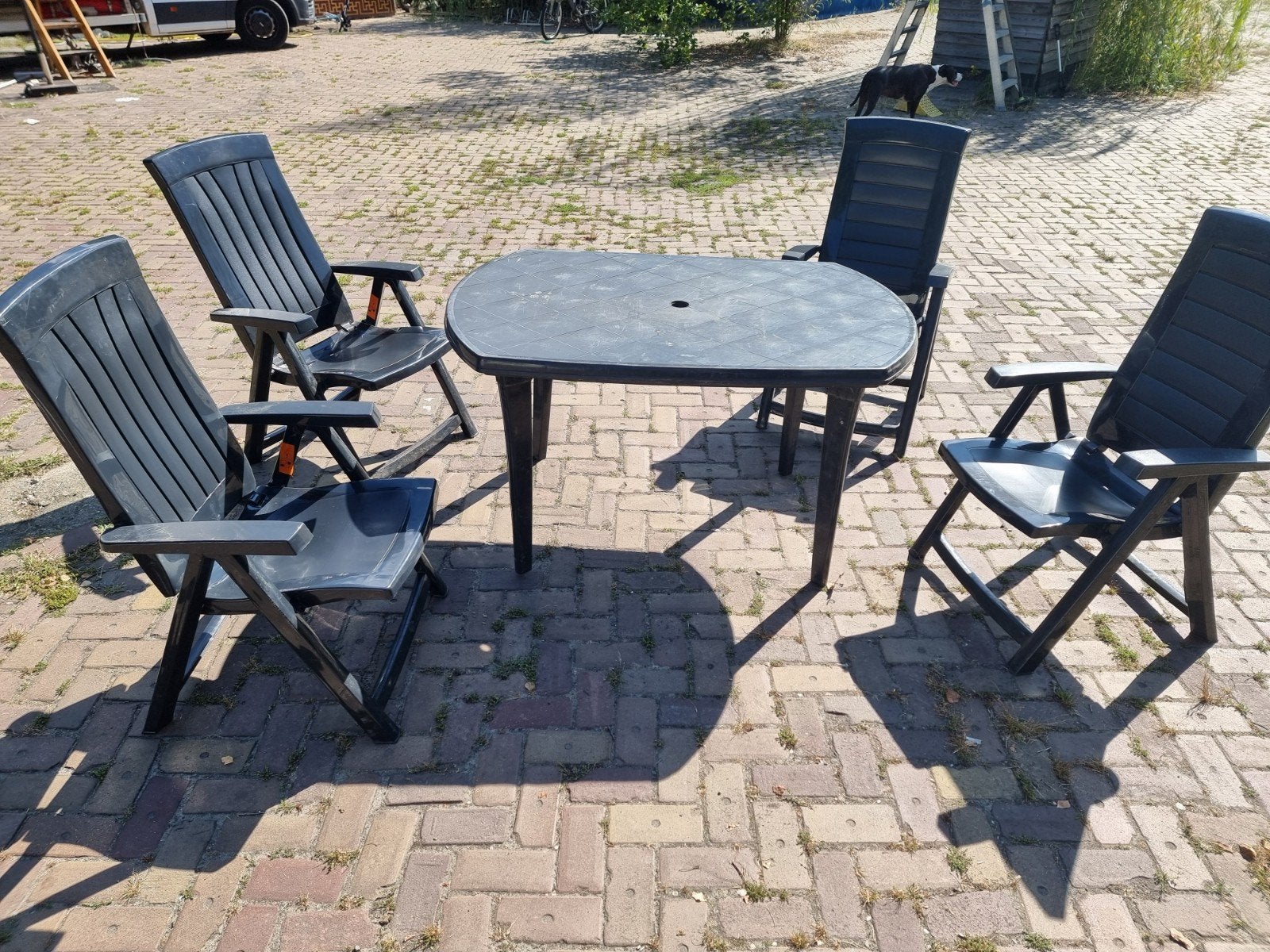 Gratis tuinset, Tuin en Terras, Tuinsets en Loungesets, Ophalen, 4 zitplaatsen, Kunststof, Gebruikt