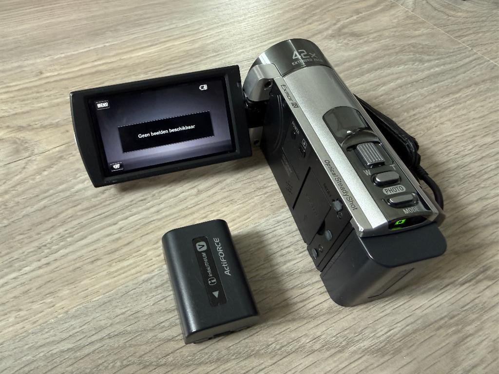 Sony Handycam HDR-CX130, Audio, Tv en Foto, Videocamera's Digitaal, Full HD, Verzenden, 20x of meer, Zo goed als nieuw