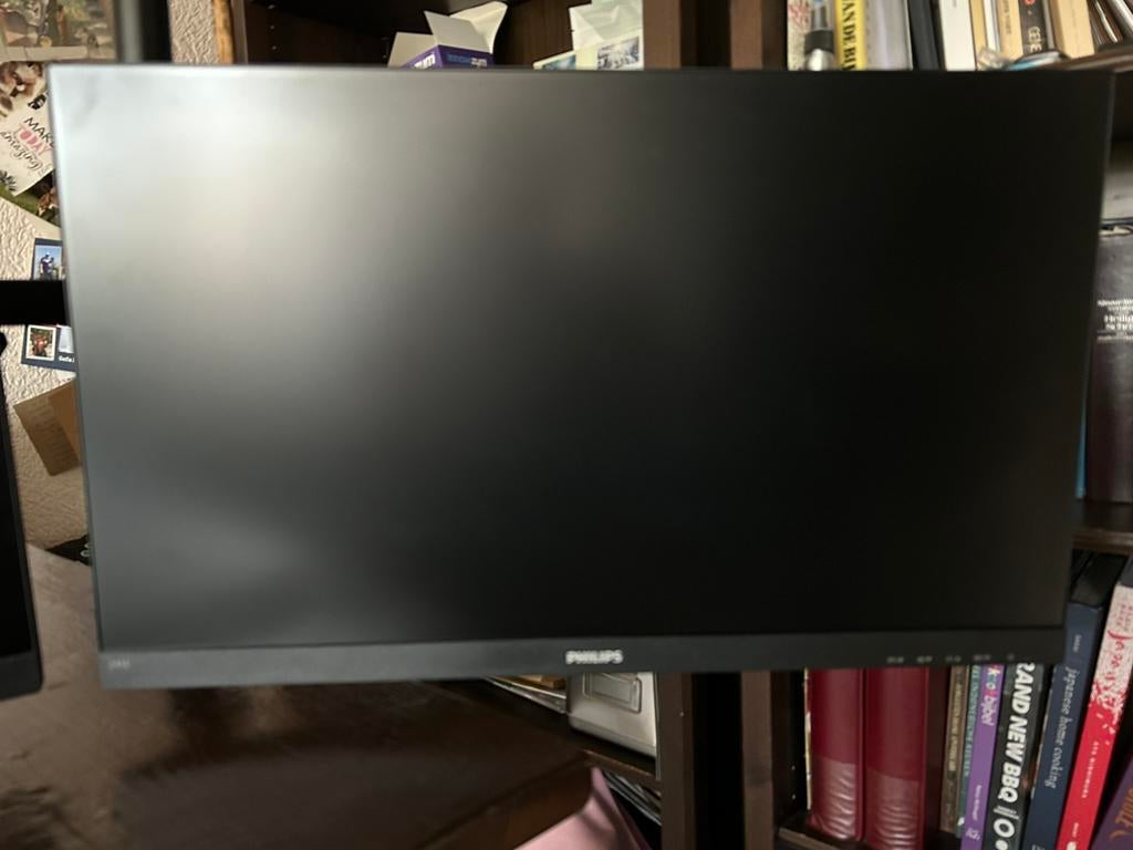 2 Philips 245E monitoren met arm, Ophalen, IPS, Zo goed als nieuw, Quad HD (2K)