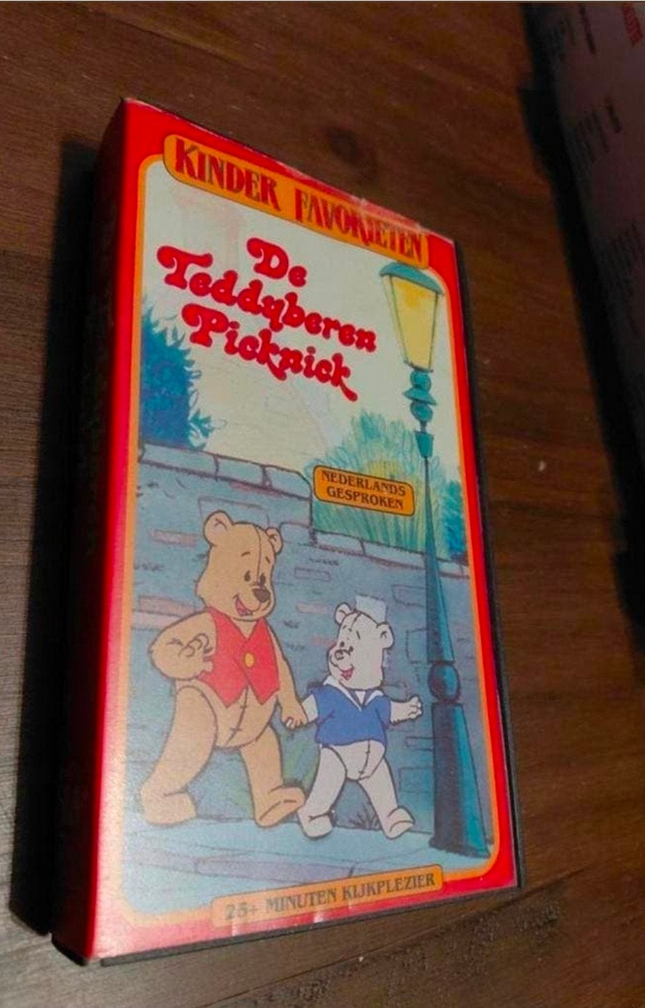 De Teddyberen Picknick videoband. KIDSTUFF., Cd's en Dvd's, Gebruikt, Tekenfilm, Alle leeftijden, Ophalen of Verzenden