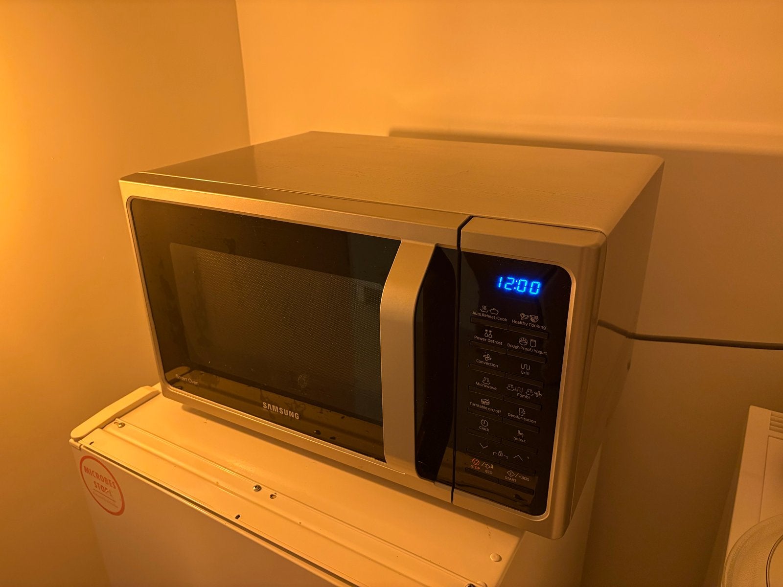 Samsung Combimagnetron, Witgoed en Apparatuur, Magnetrons, Ophalen, Combimagnetron, Grill, Zo goed als nieuw
