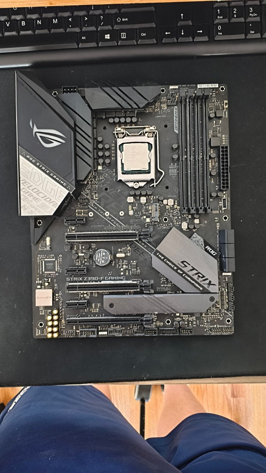 Asus ROG Strix Z390-F Gaming + Intel Core i7-8700 (m2445191872