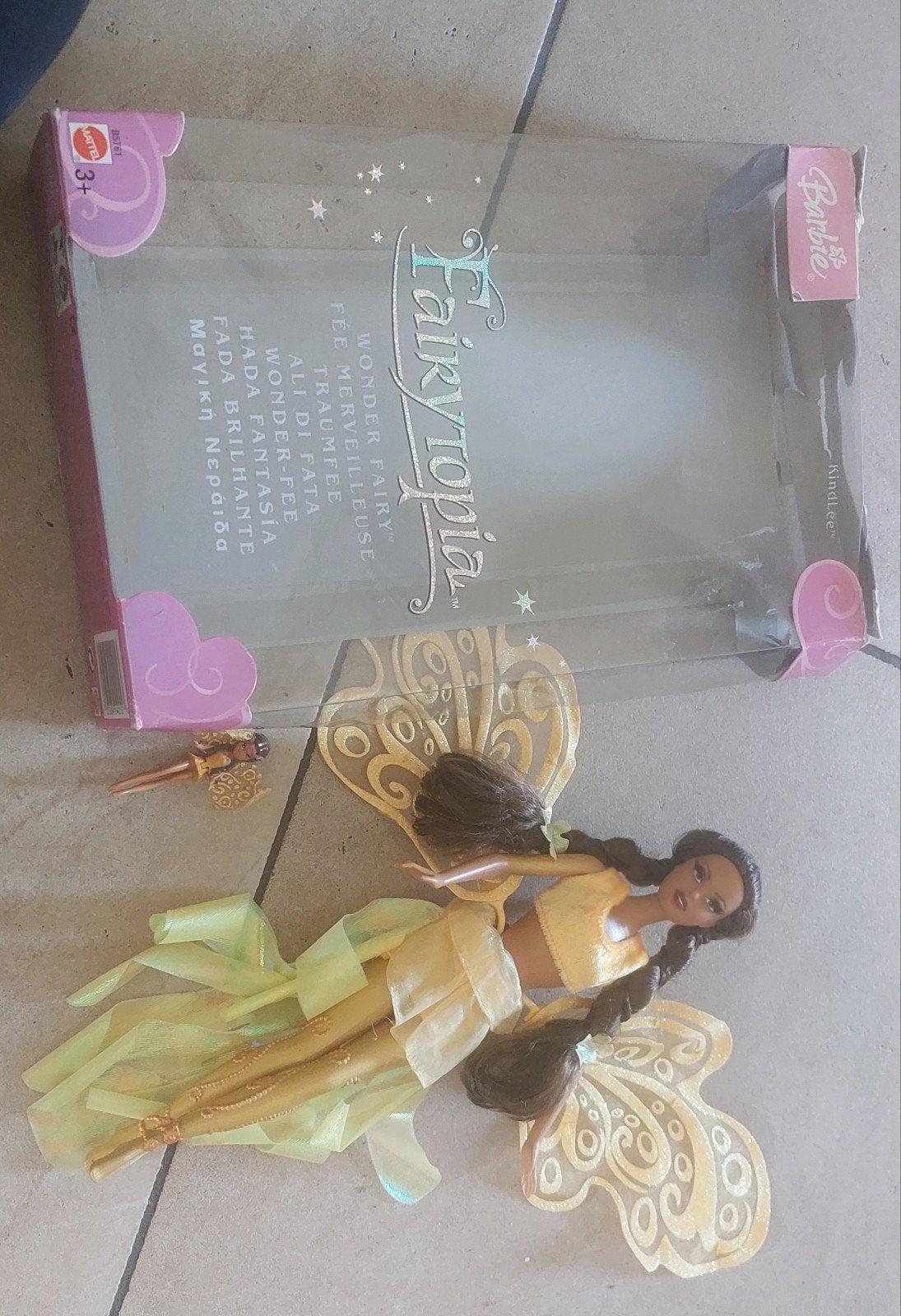 Barbie Fairytopia Elina pop - vleugels bewegen niet meer, Ophalen of Verzenden, Gebruikt, Barbie