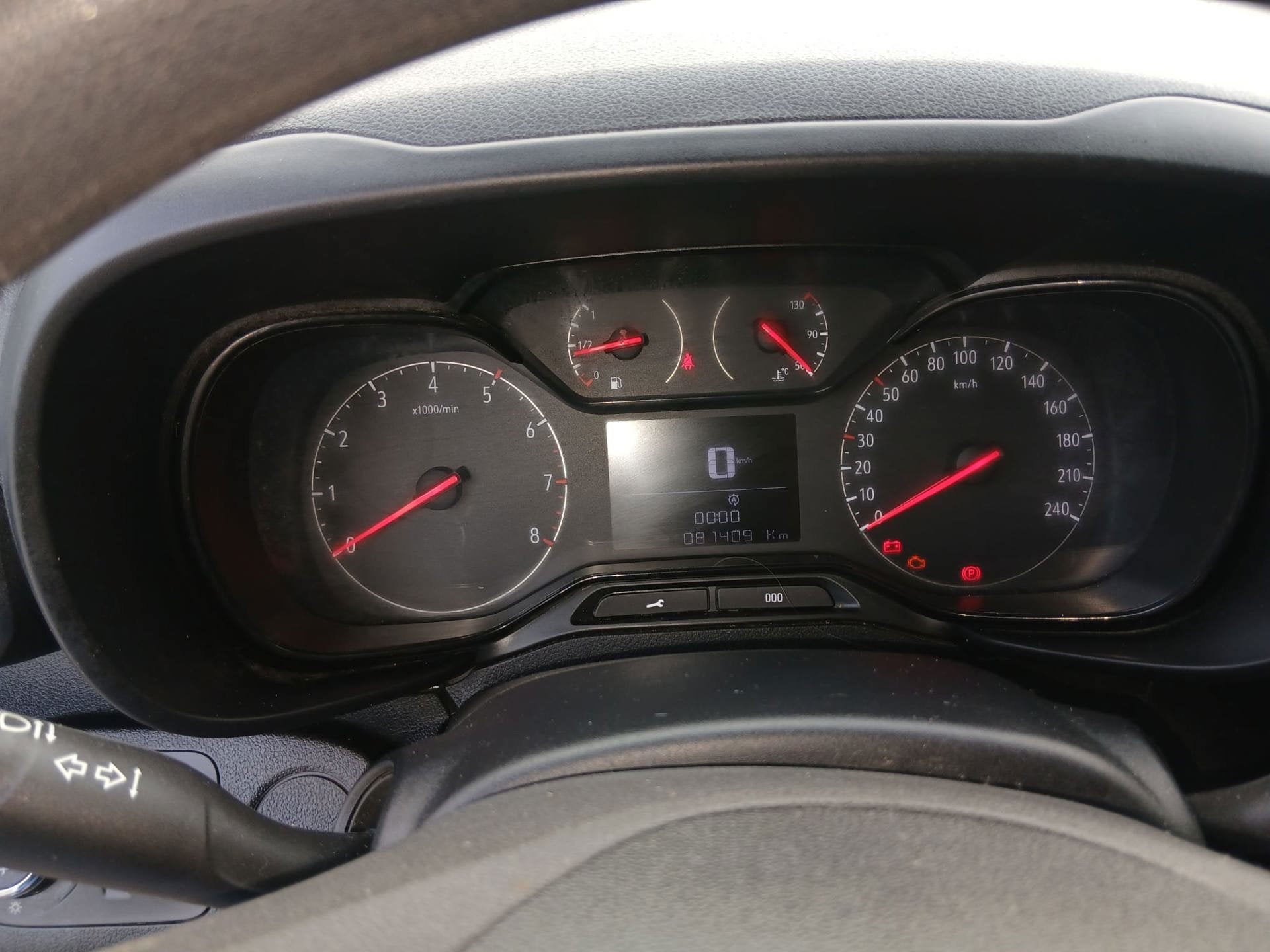 Opel Combo 1.5D L2H1 Edition/airco /trekhaak, Auto's, Stof, Gebruikt, Euro 6, 4 cilinders