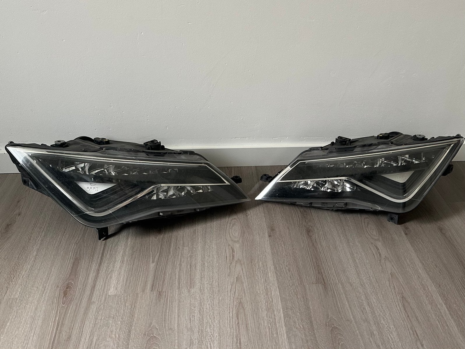 Seat leon 5f 2017 koplampen set 5f1941007f/5f1941008f, Ophalen, Seat
