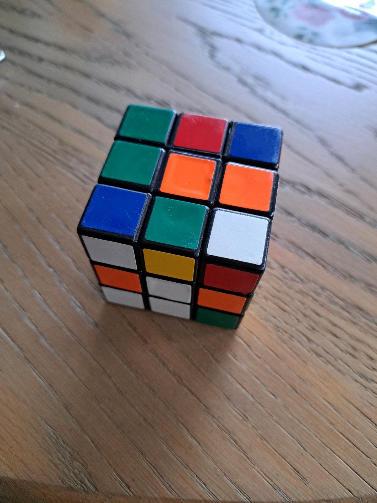 Rubik' s 3x 3 z.g.a.n., Ophalen of Verzenden, Minder dan 500 stukjes