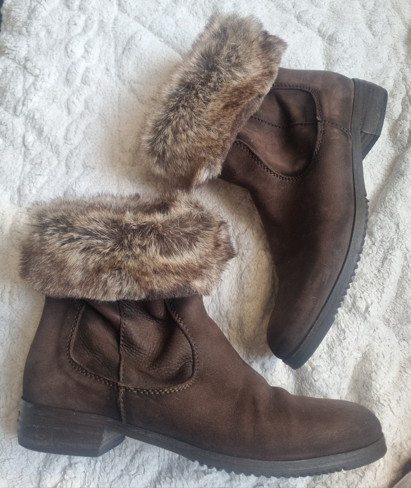 Intrigo suède laarzen met bontkraag – maat 39 Made in Italy, Bruin, Lage of Enkellaarzen, Ophalen of Verzenden, Zo goed als nieuw