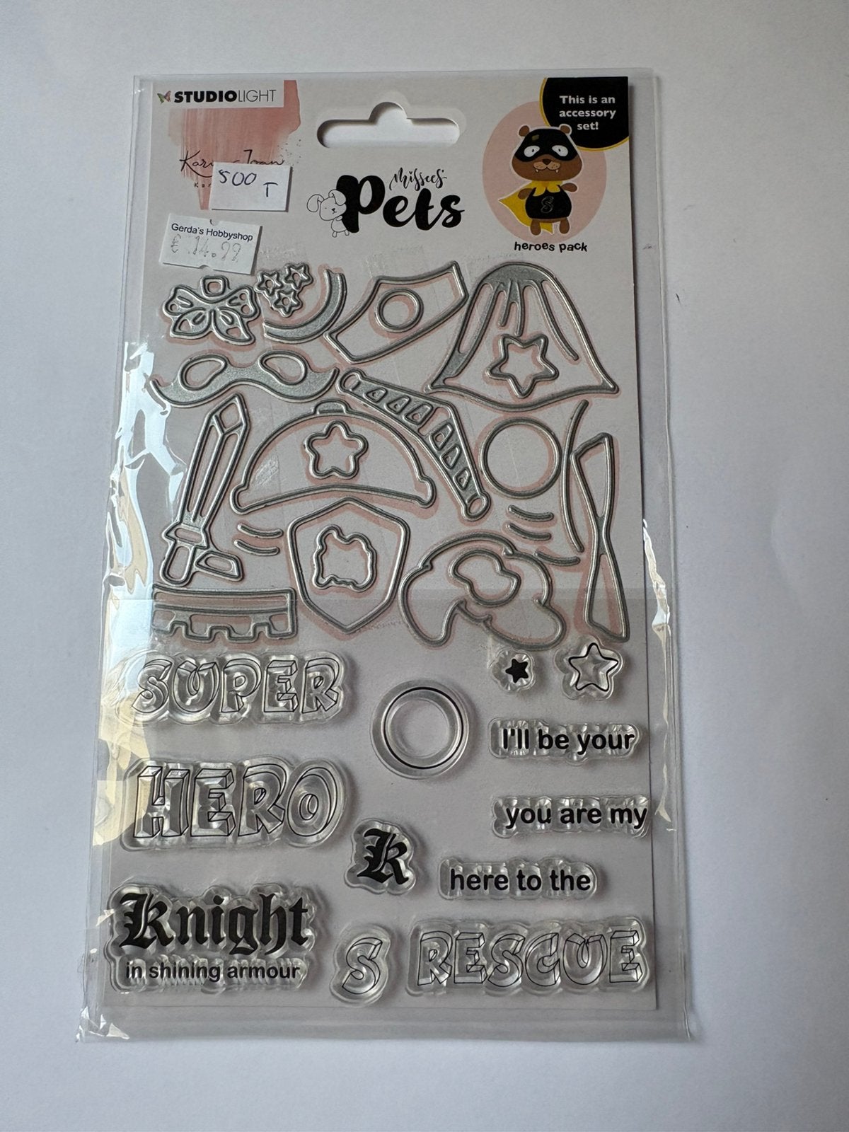 Studio light - snijmal /stempel karin joan pets heroes pack, Hobby en Vrije tijd, Kaarten | Zelf maken, Ophalen of Verzenden, Zo goed als nieuw