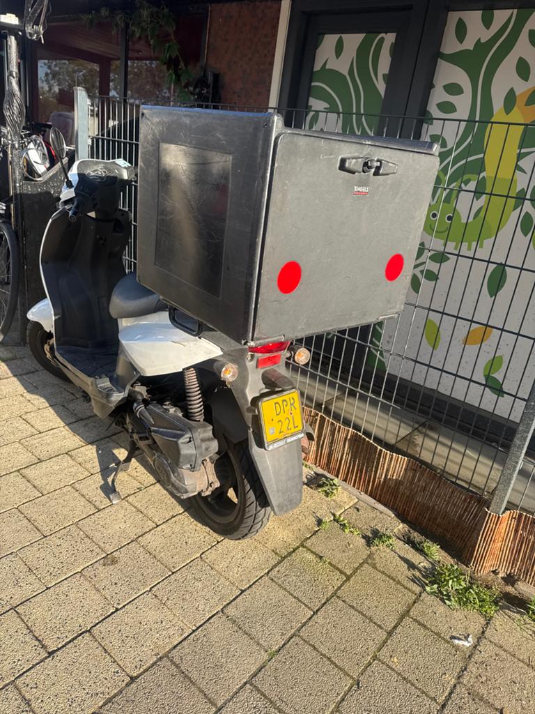 Gratis scooter af te halen, Fietsen en Brommers, Ophalen of Verzenden, Gebruikt