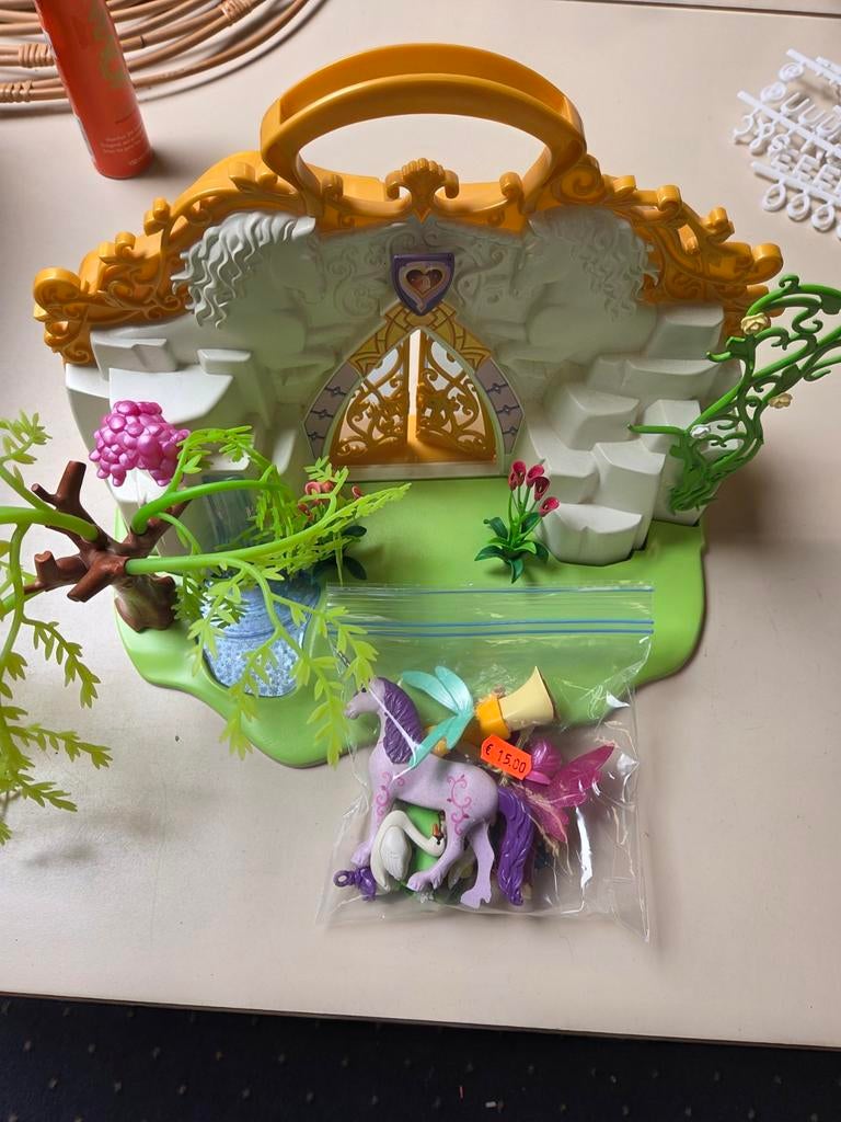 Playmobil 5208 Eenhoornkoffer met magisch sprookjesland, Ophalen of Verzenden, Gebruikt, Complete set