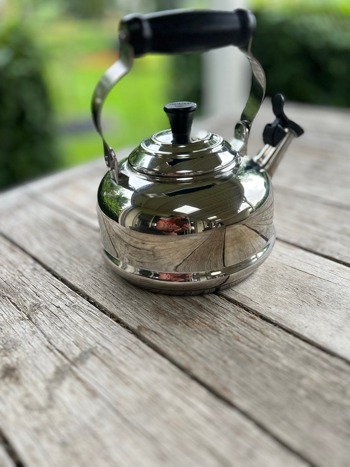Le Creuset fluitketel 1.7 liter, Ophalen of Verzenden, Gebruikt, Rvs, Overige typen