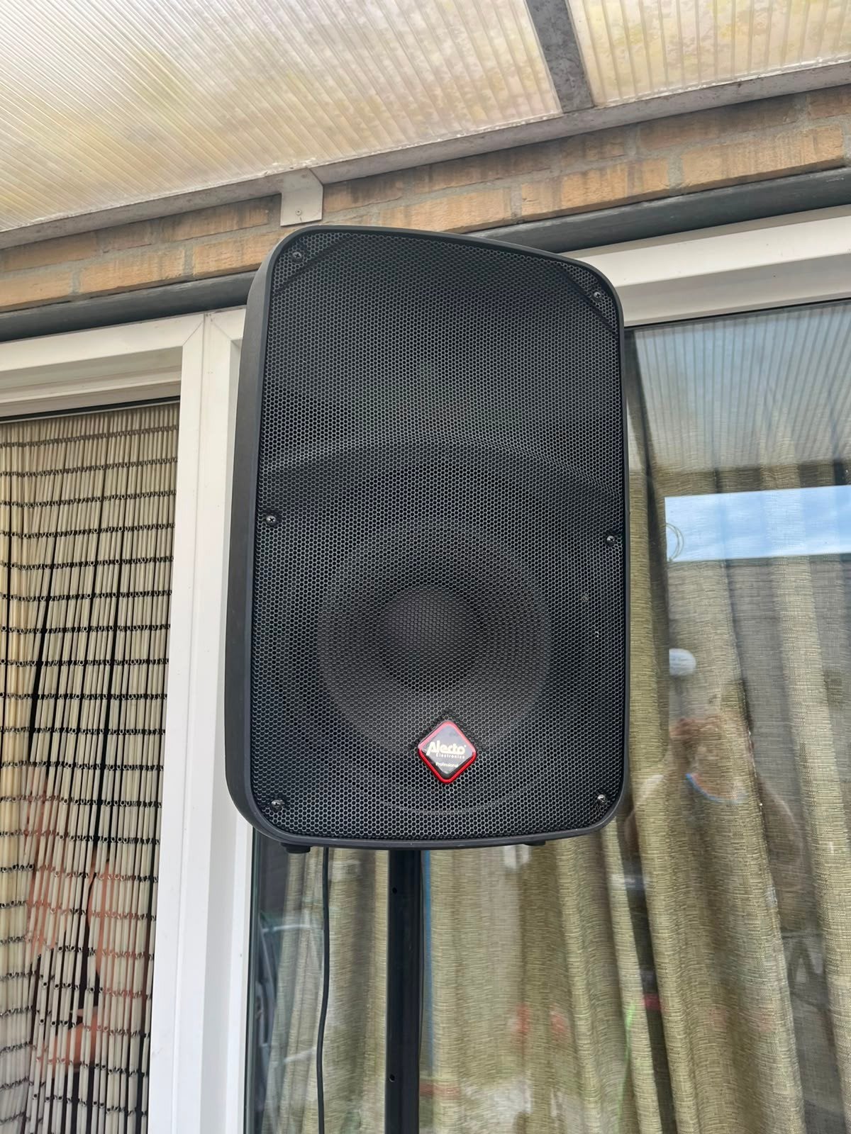 Alecto speaker met microfoon, Muziek en Instrumenten, Microfoons, Ophalen, Zo goed als nieuw, Zangmicrofoon