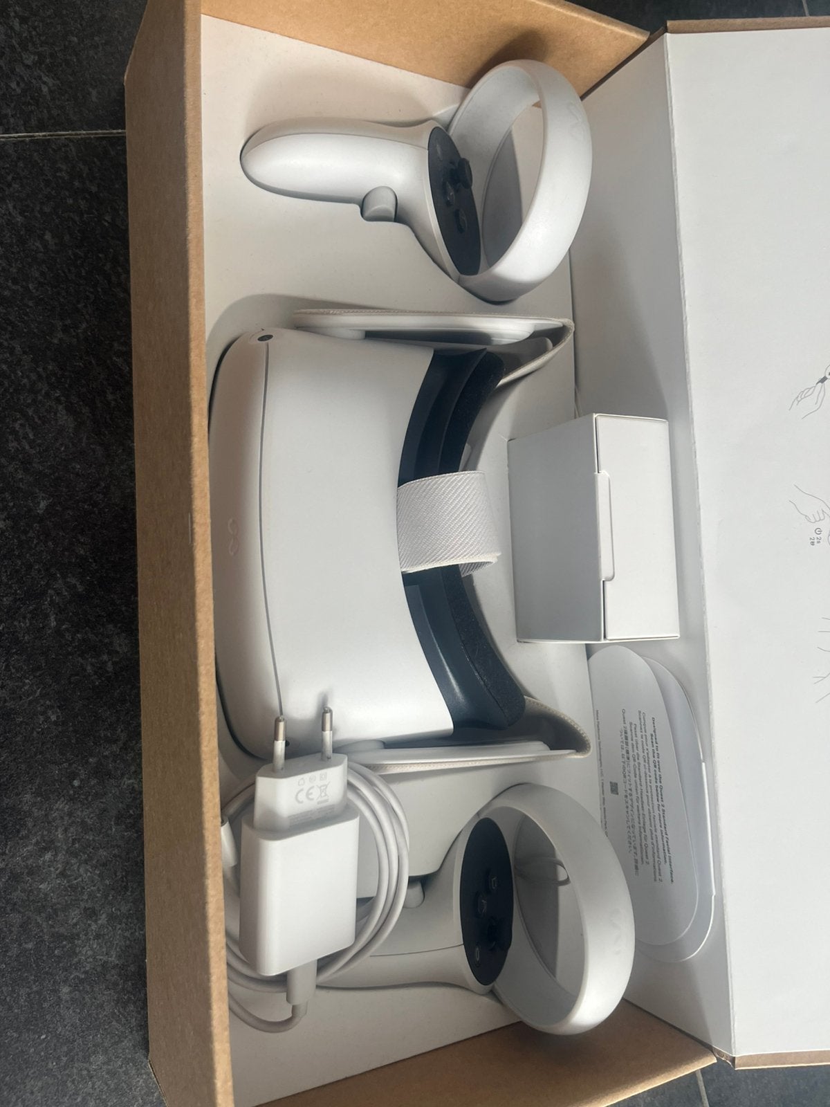 Vr bril meta quest 2, Ophalen, Zo goed als nieuw, Overige platformen
