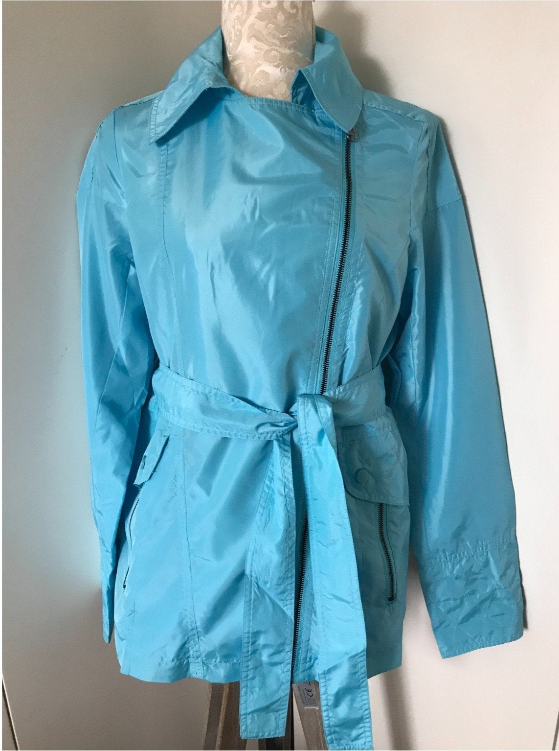 Nieuwe Jas van LIV, Maat 38/40 (M), Overige kleuren, Nieuw, Ophalen of Verzenden