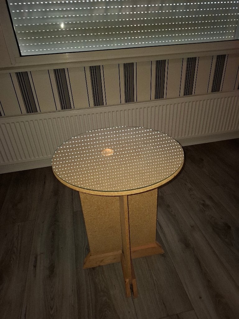 Bijzettafel met glasplaat, Minder dan 55 cm, Gebruikt, Rond, Hout