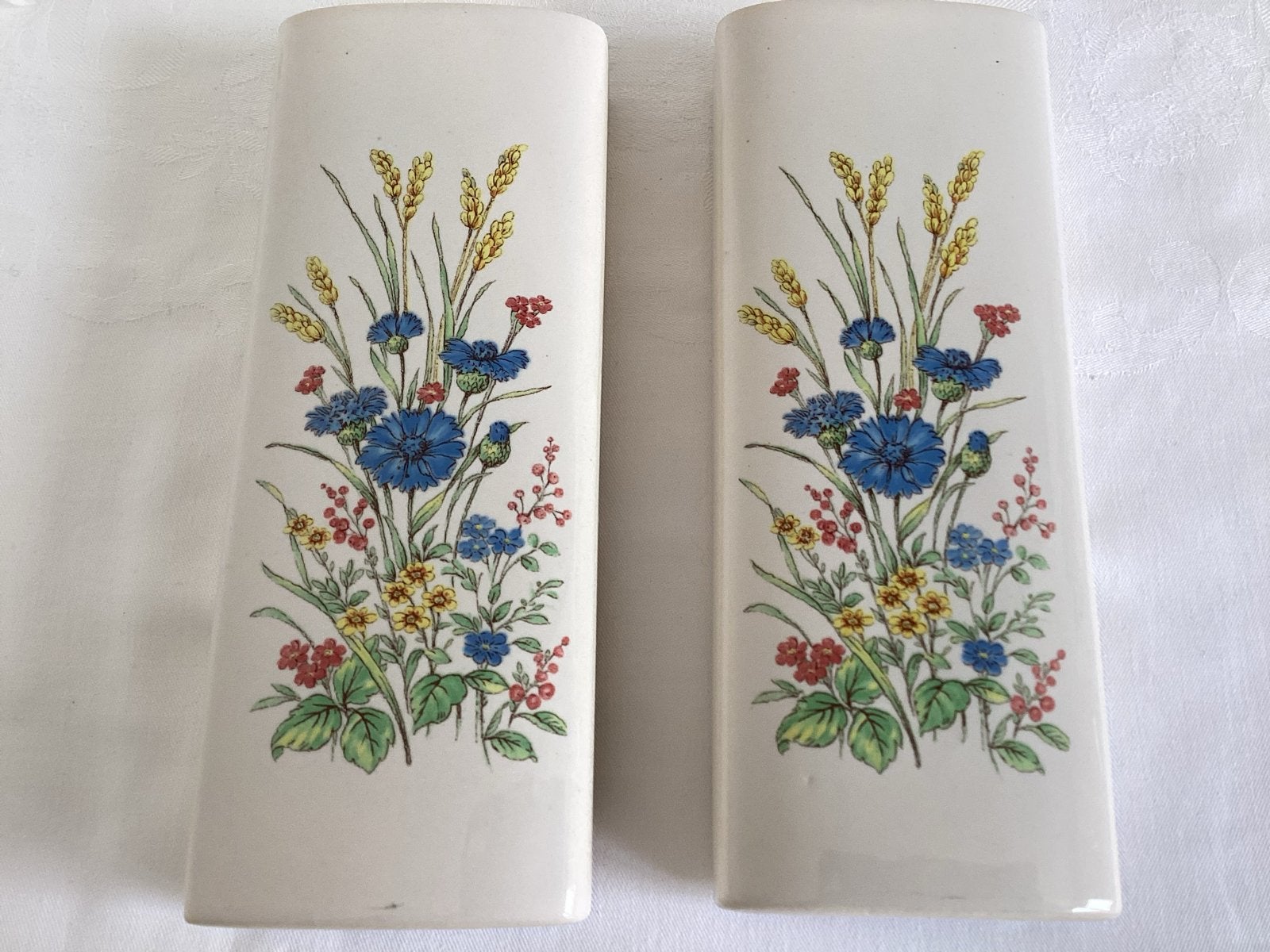 2 Vintage radiator verdampers luchtbevochtigers bloemmotief, Ophalen of Verzenden