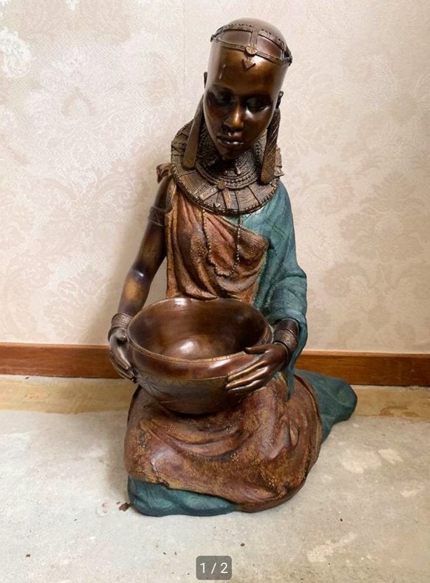 Prachtig beeld Afrikaanse vrouw, 43 cm hoog, Antiek en Kunst, Ophalen, 20 - 50 cm, Beeld, Bruin