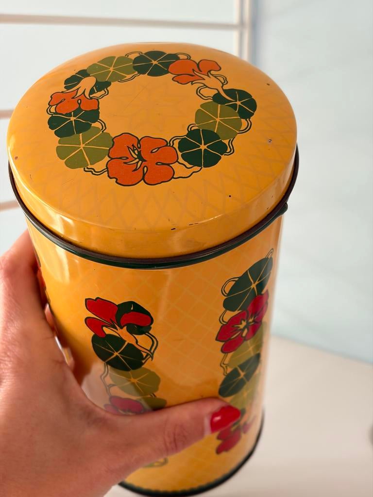Vintage Verkade beschuitbus met bloemmotief, Ophalen of Verzenden