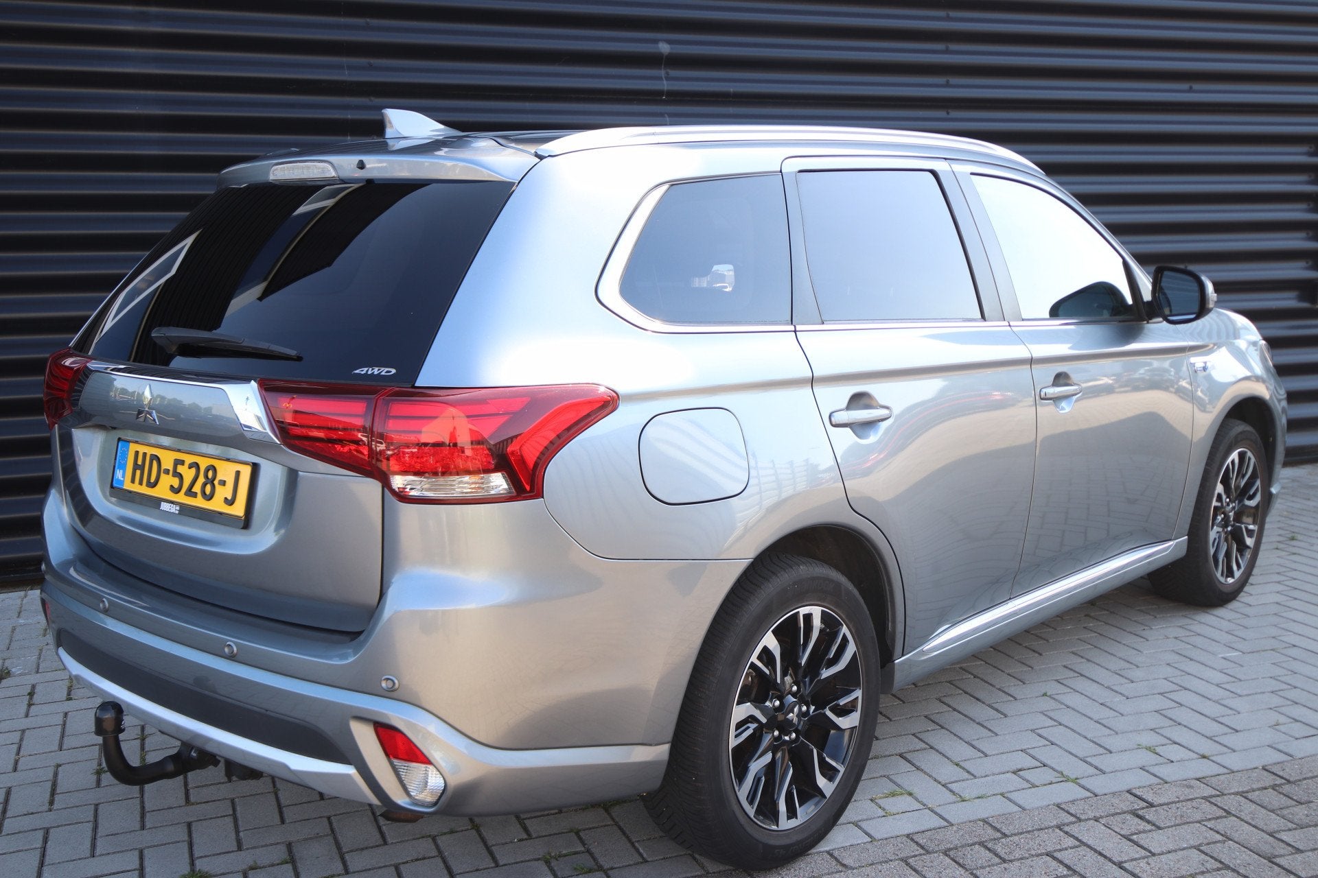 Mitsubishi Outlander 2.0 PHEV Instyle 360 Camera, Trekhaak,, Auto's, 4 cilinders, 1820 kg, Bedrijf, Vierwielaandrijving