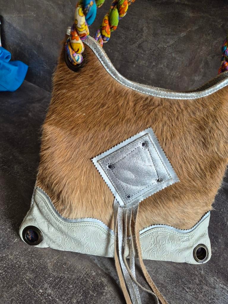 Pretty hot & tempting tas PH&T zilver leer met koeienhaar, Ophalen of Verzenden, Zo goed als nieuw, Bruin, Handtas