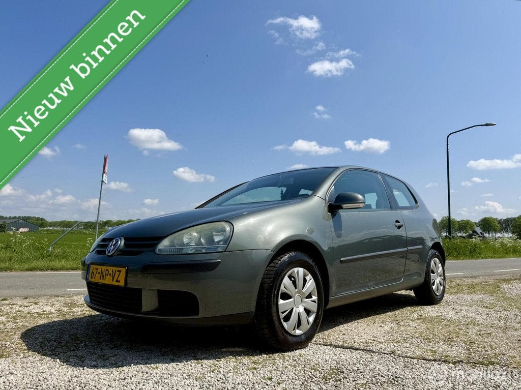 Volkswagen Golf 1.4 Comfort, BJ 2004, Navi, trekhaak, APK, Auto's, Voorwielaandrijving, 15 km/l, Gebruikt, 4 cilinders