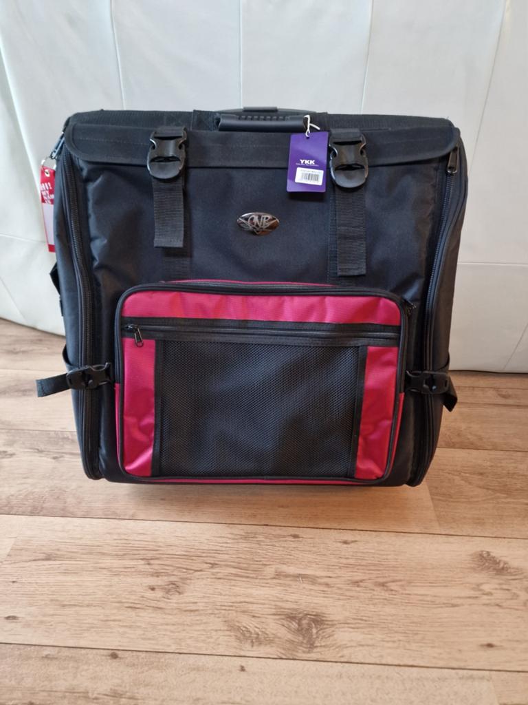 Nieuwe accordeon trolley (tas) merk CNB voor 120 bas accorde, Muziek en Instrumenten, Accordeons, Ophalen of Verzenden, Nieuw